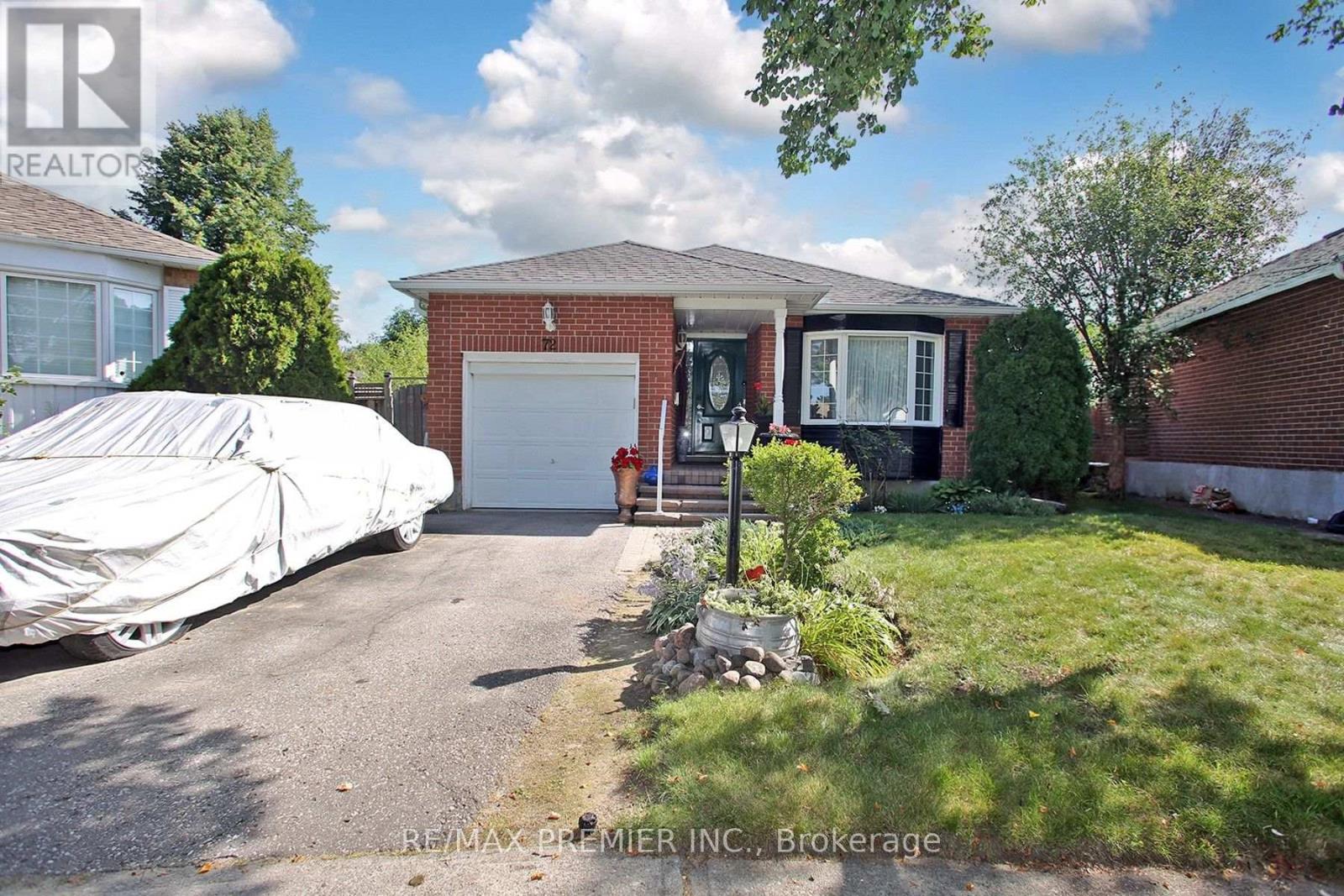 72 Homefield Square, Clarington, Ontario  L1E 1L3 - Photo 1 - E13702168