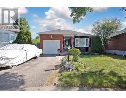 72 HOMEFIELD SQUARE, Clarington, Ontario