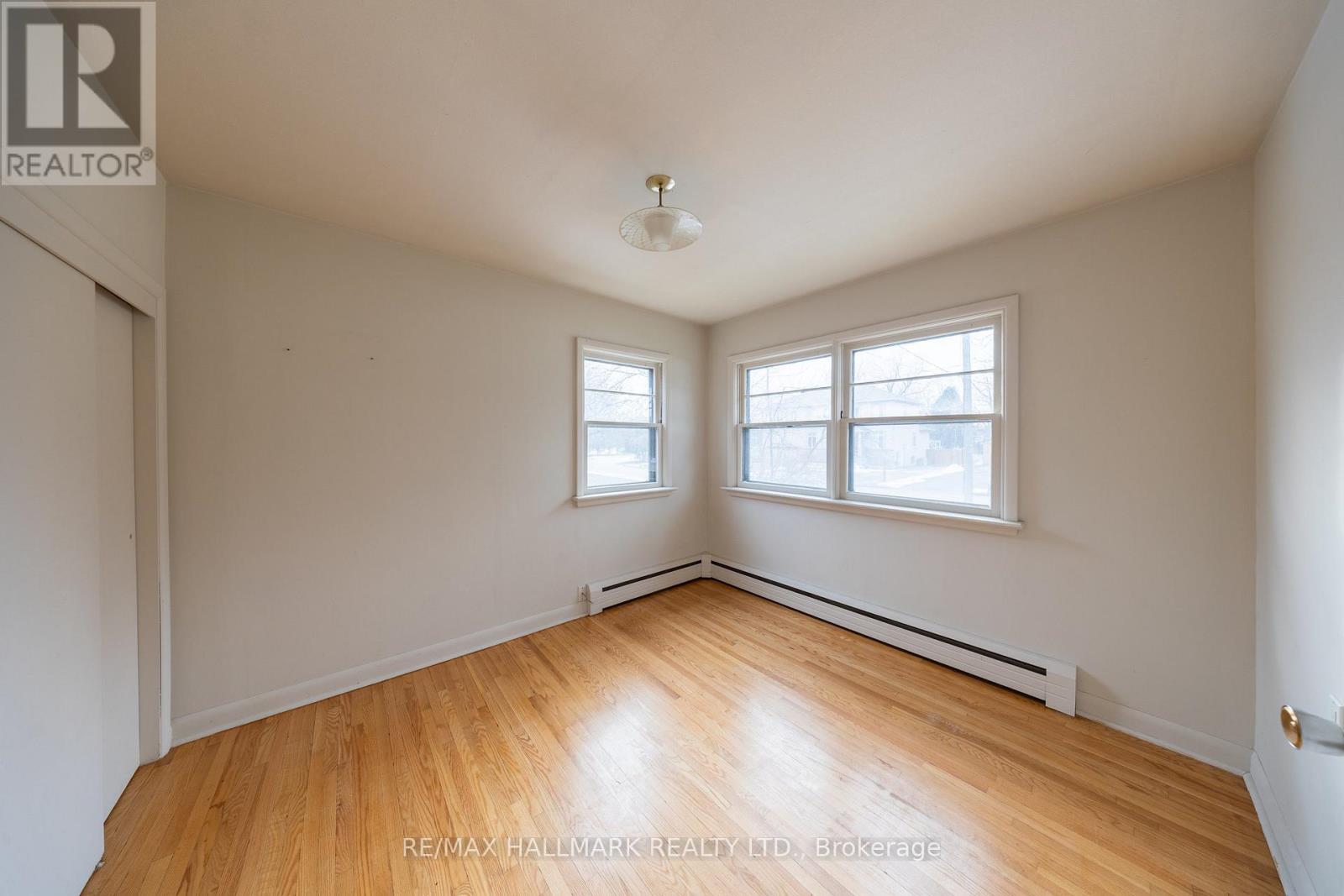 1911 Glenview Road, Pickering, Ontario  L1V 1W9 - Photo 11 - E13702262