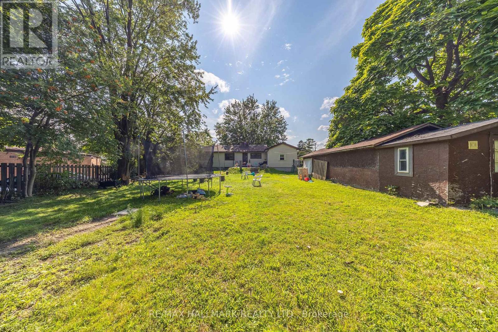 1911 Glenview Road, Pickering, Ontario  L1V 1W9 - Photo 3 - E13702262