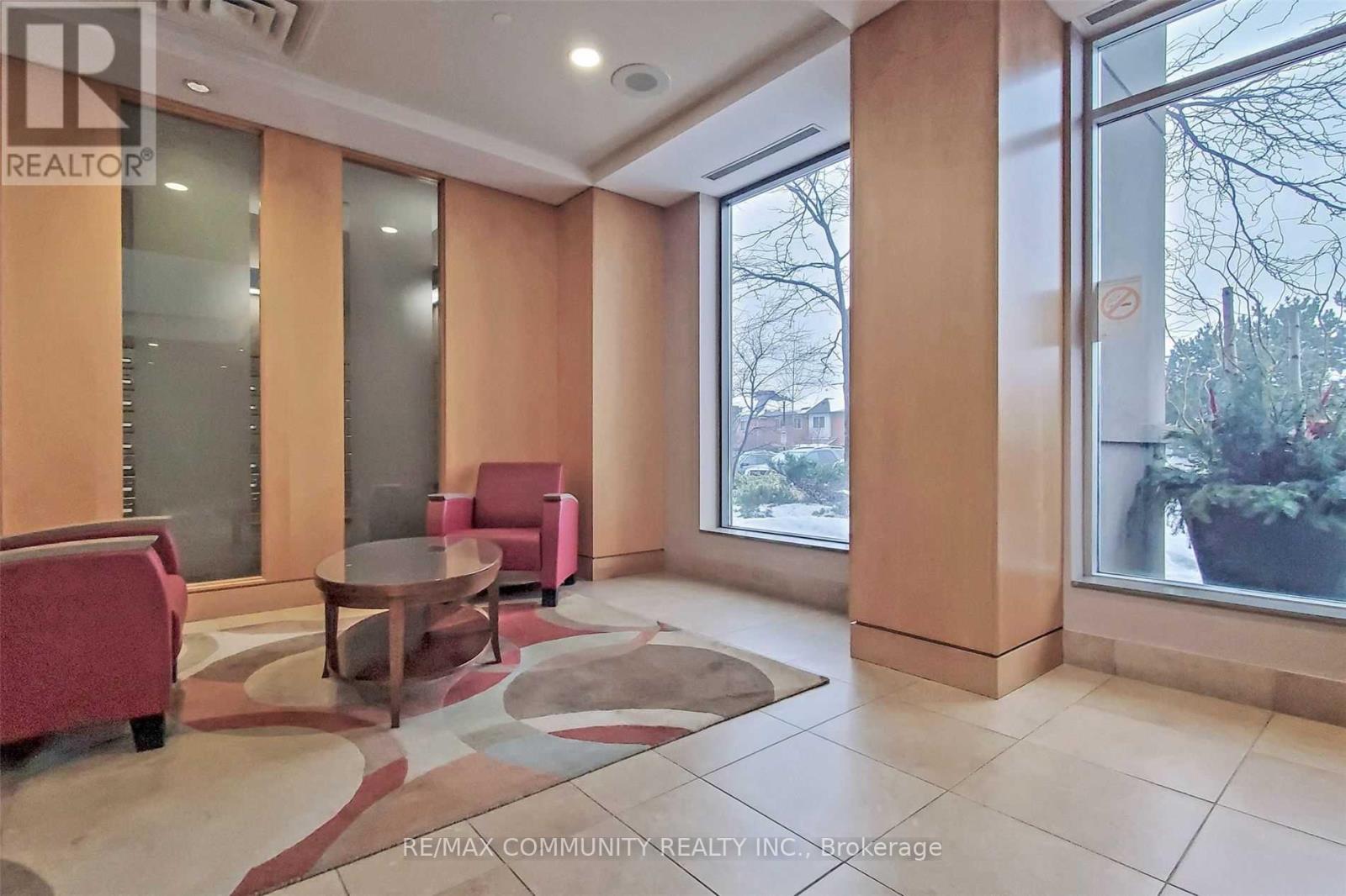 541 - 18 Mondeo Drive, Toronto, Ontario  M1P 5C8 - Photo 4 - E13702348
