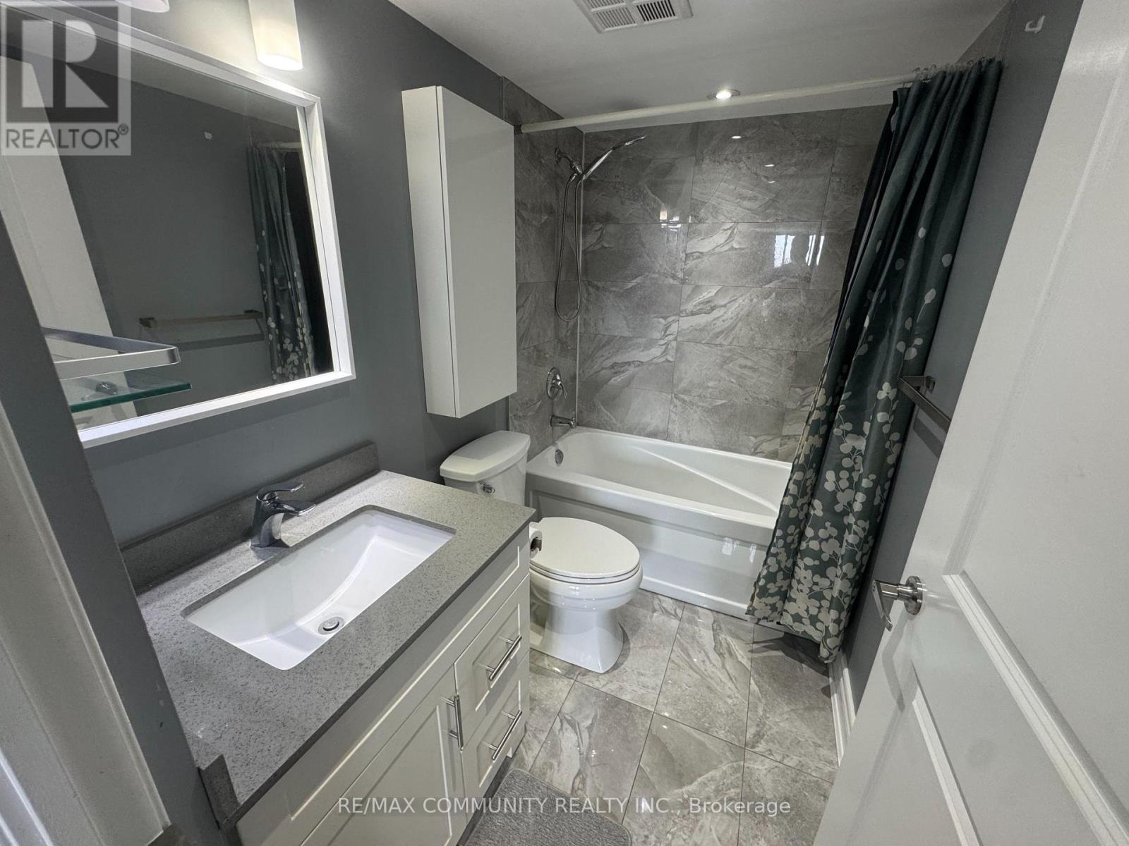 541 - 18 Mondeo Drive, Toronto, Ontario  M1P 5C8 - Photo 9 - E13702348