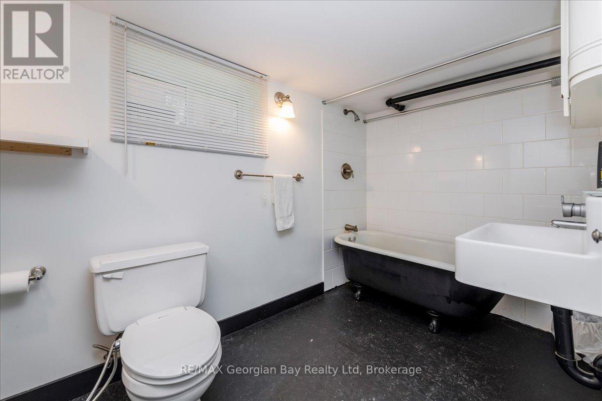 238 Sixth Street, Midland, Ontario  L4R 3Y1 - Photo 35 - S13702204