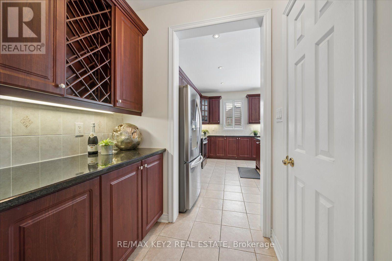 110 Walter Scott Crescent, Markham, Ontario L6C 0E9 - Photo 10 - N13702172