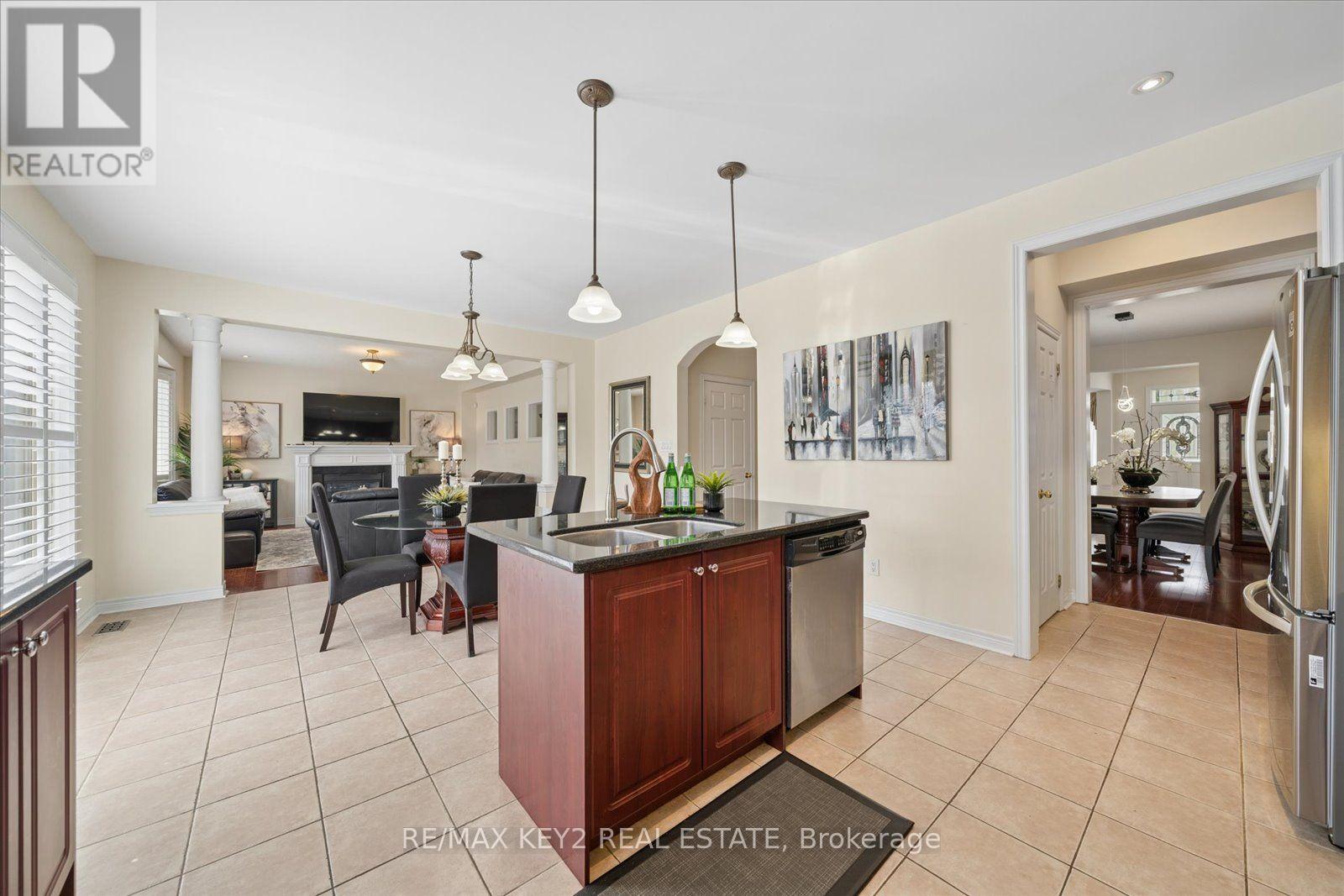 110 Walter Scott Crescent, Markham, Ontario L6C 0E9 - Photo 14 - N13702172