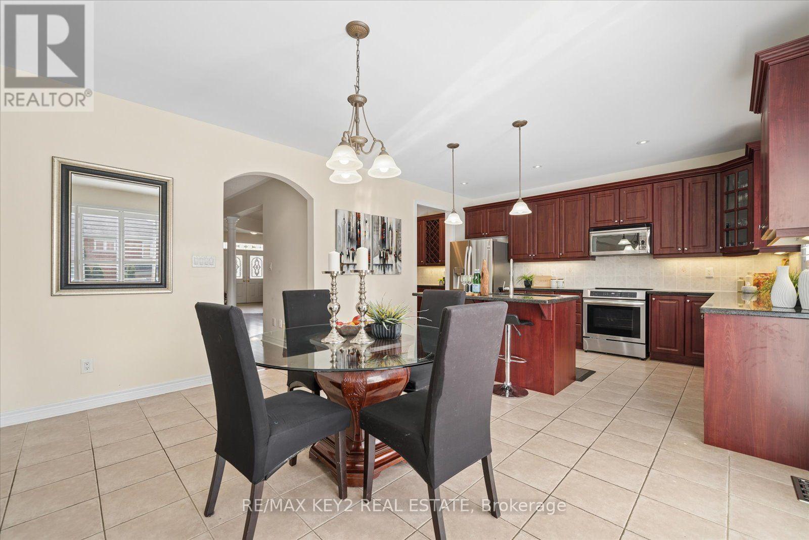110 Walter Scott Crescent, Markham, Ontario L6C 0E9 - Photo 15 - N13702172