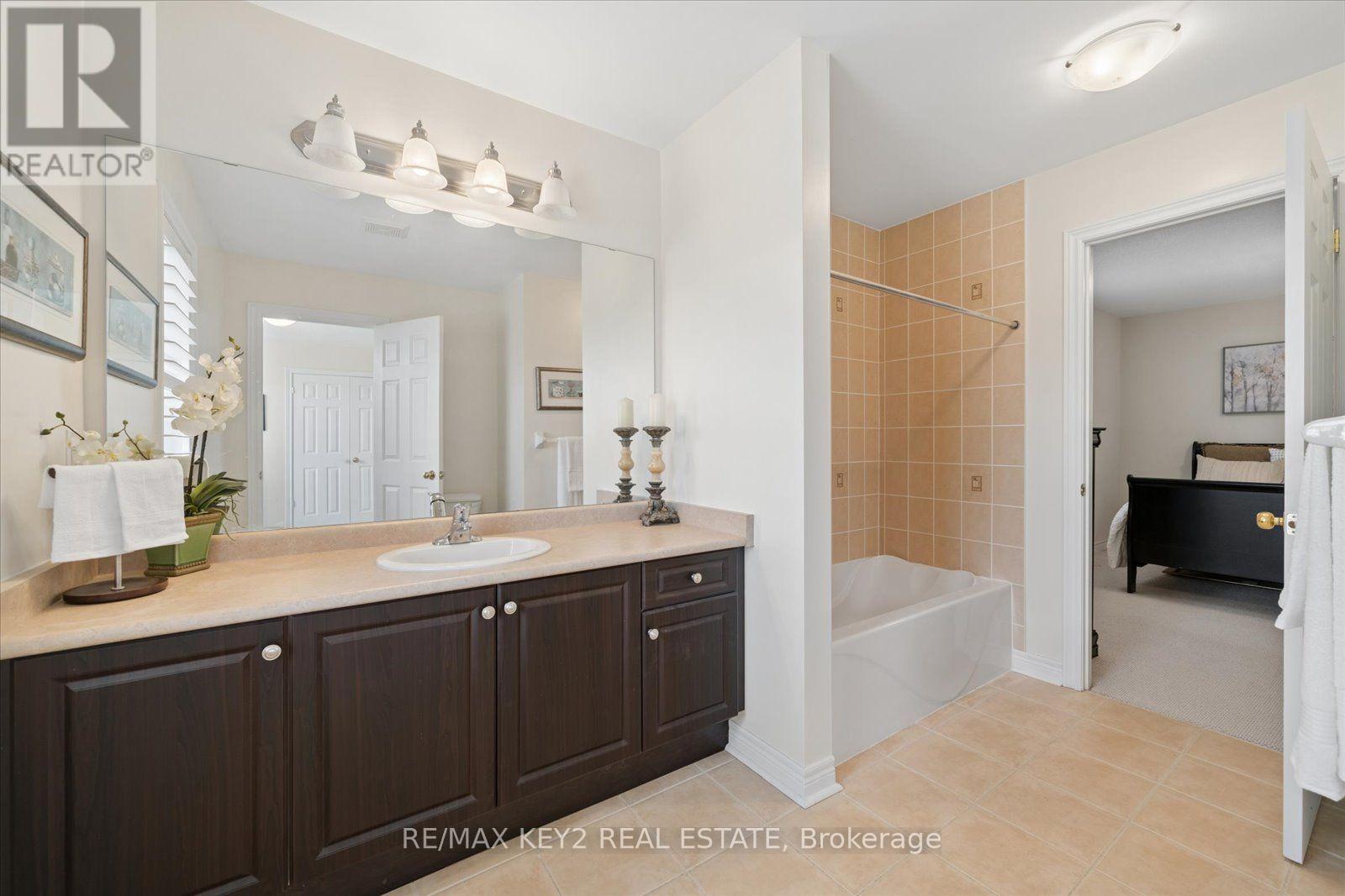 110 Walter Scott Crescent, Markham, Ontario L6C 0E9 - Photo 29 - N13702172