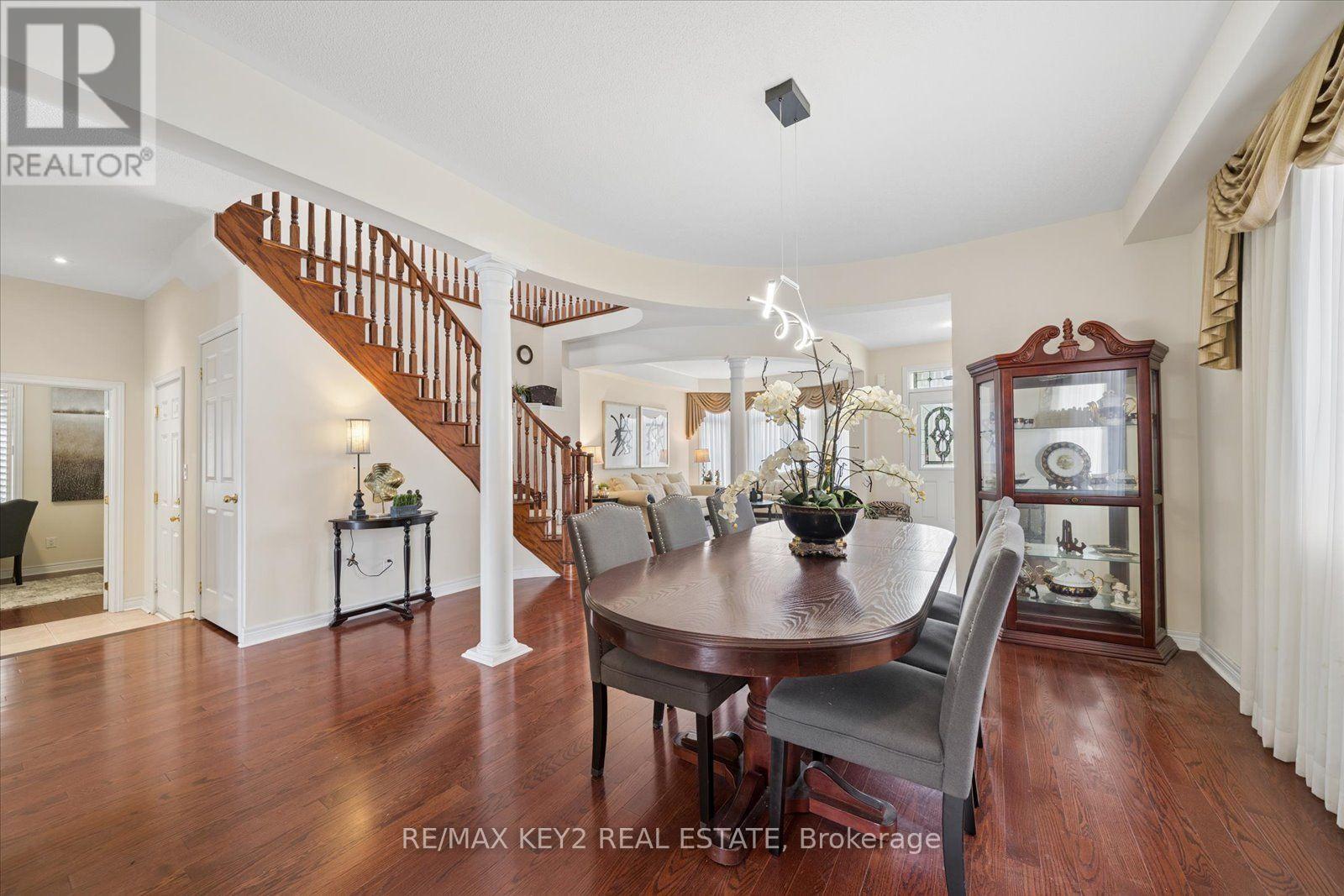 110 Walter Scott Crescent, Markham, Ontario L6C 0E9 - Photo 9 - N13702172