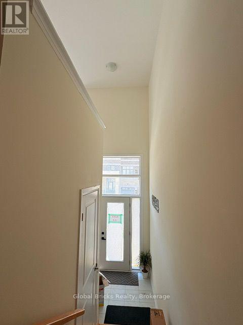 64 Seine Lane E, Richmond Hill, Ontario  L4E 3R9 - Photo 33 - N13702174