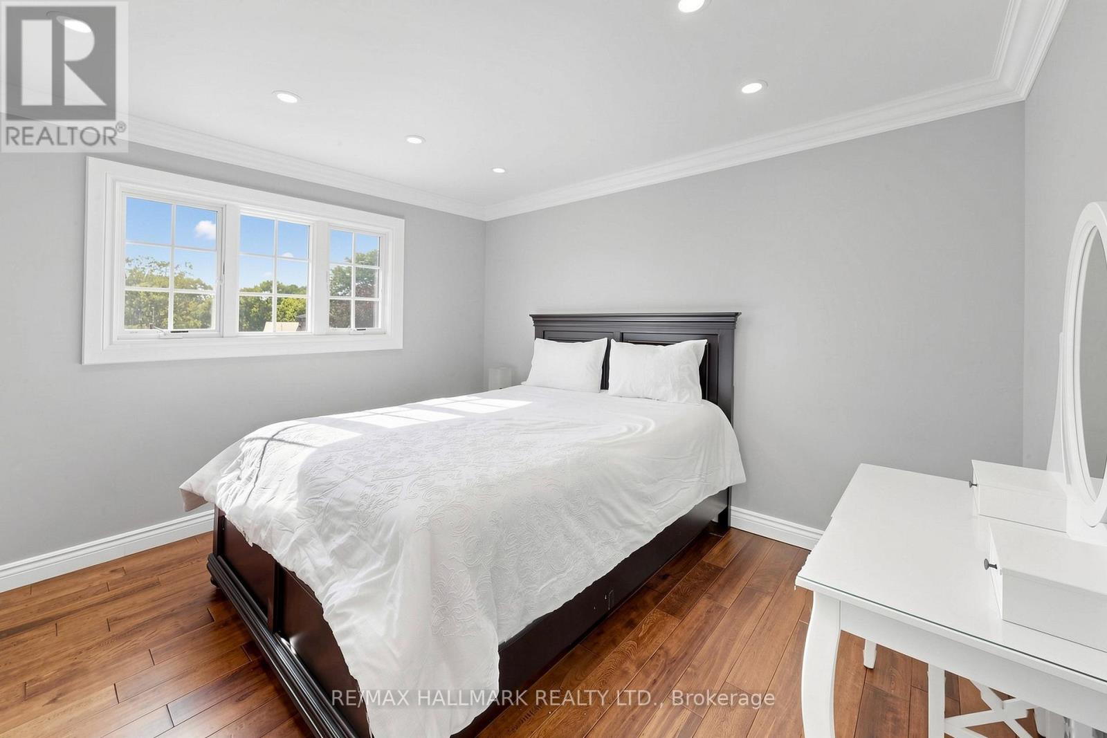 8 Beaufort Hills Road, Richmond Hill, Ontario  L4E 2N5 - Photo 26 - N13702188