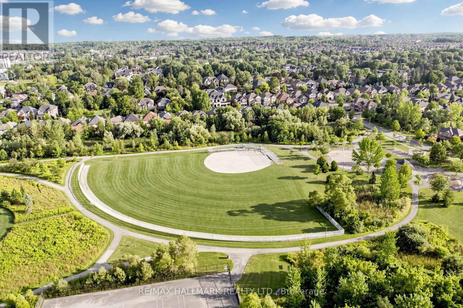 8 Beaufort Hills Road, Richmond Hill, Ontario  L4E 2N5 - Photo 48 - N13702188