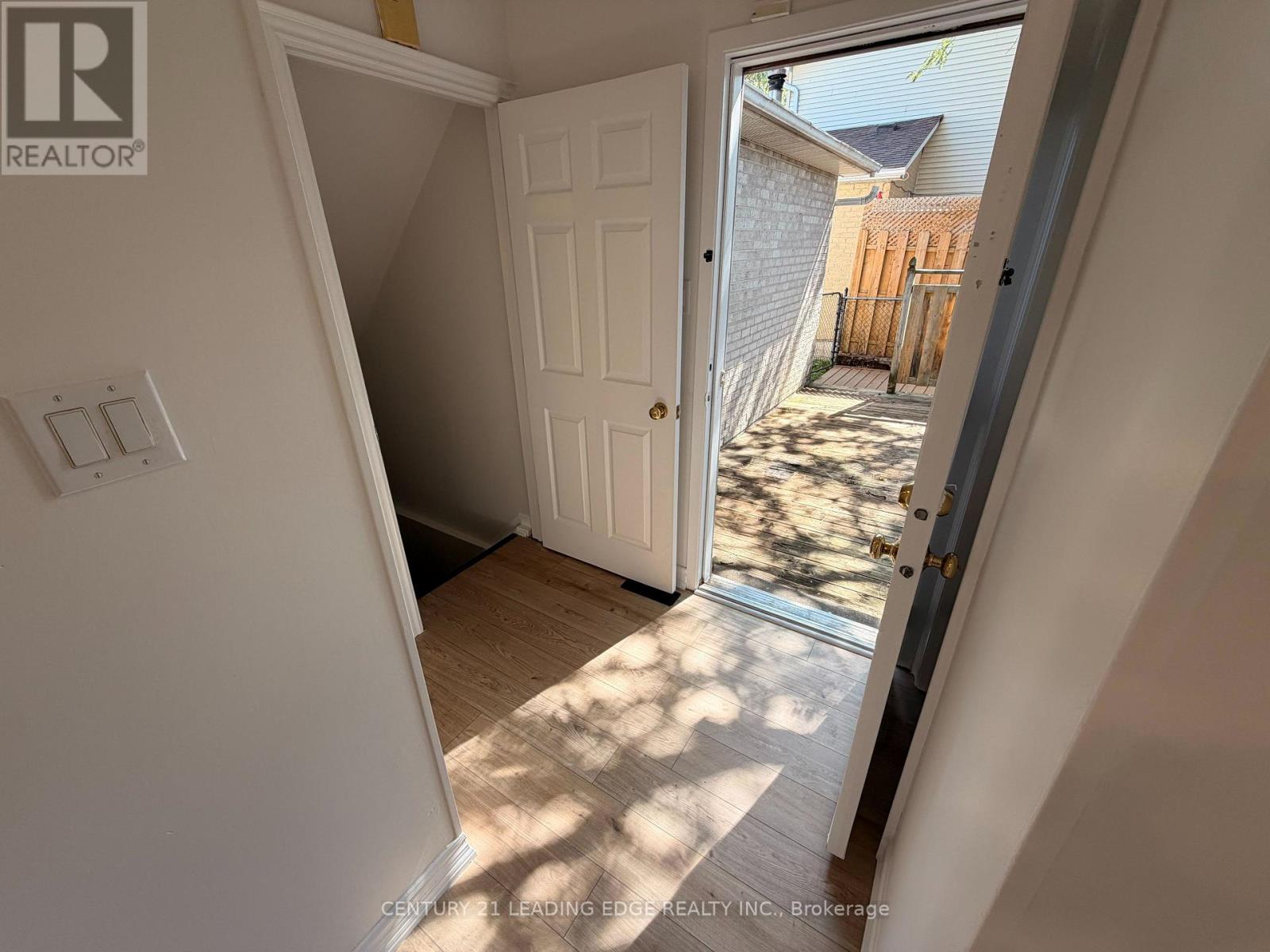 257 London Road, Newmarket, Ontario L3Y 6L3 - Photo 10 - N13702194