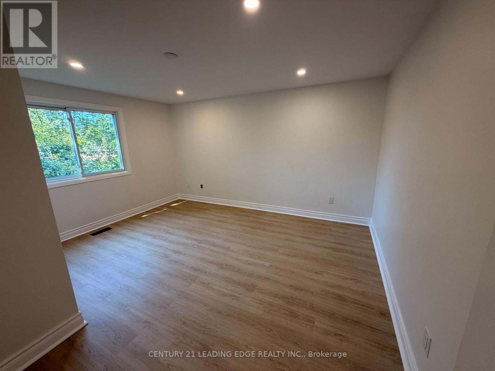 257 London Road, Newmarket, Ontario L3Y 6L3 - Photo 12 - N13702194