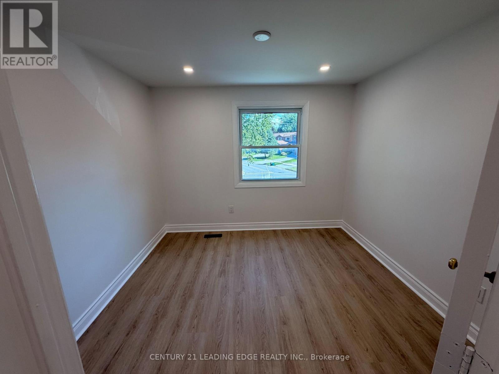 257 London Road, Newmarket, Ontario L3Y 6L3 - Photo 13 - N13702194