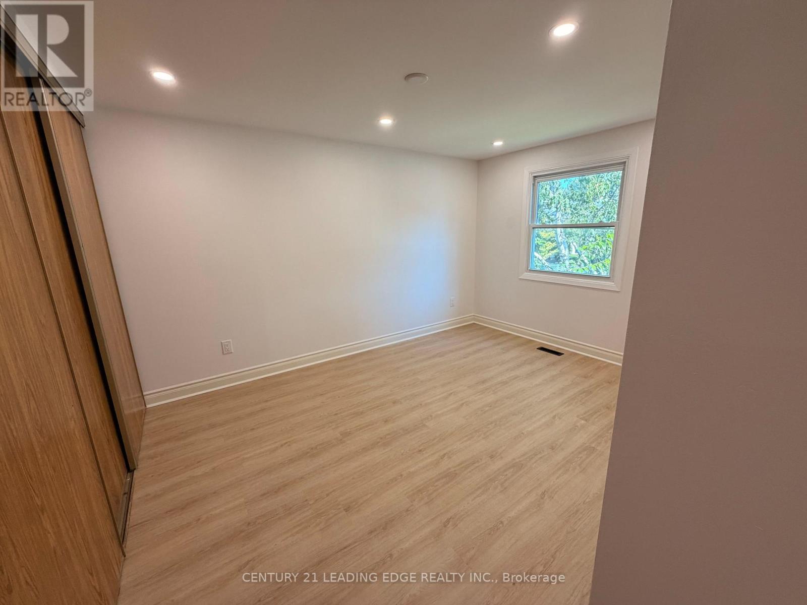 257 London Road, Newmarket, Ontario L3Y 6L3 - Photo 14 - N13702194