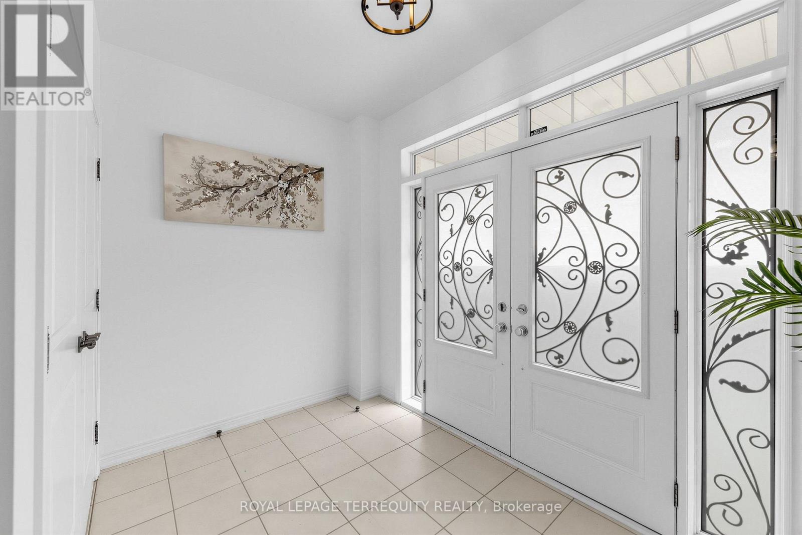 44 Headwind Boulevard, Vaughan, Ontario  L4H 3R9 - Photo 3 - N13702222