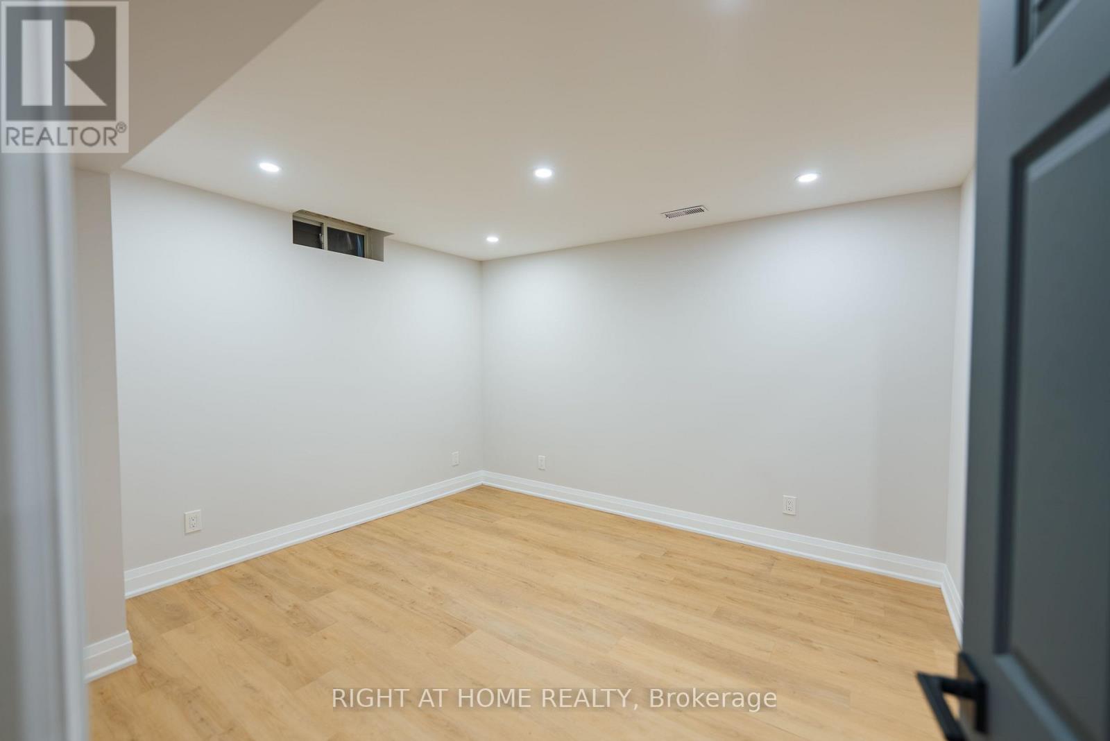 2266 Taylorwoods Boulevard, Innisfil, Ontario L9S 2E6 - Photo 35 - N13702228