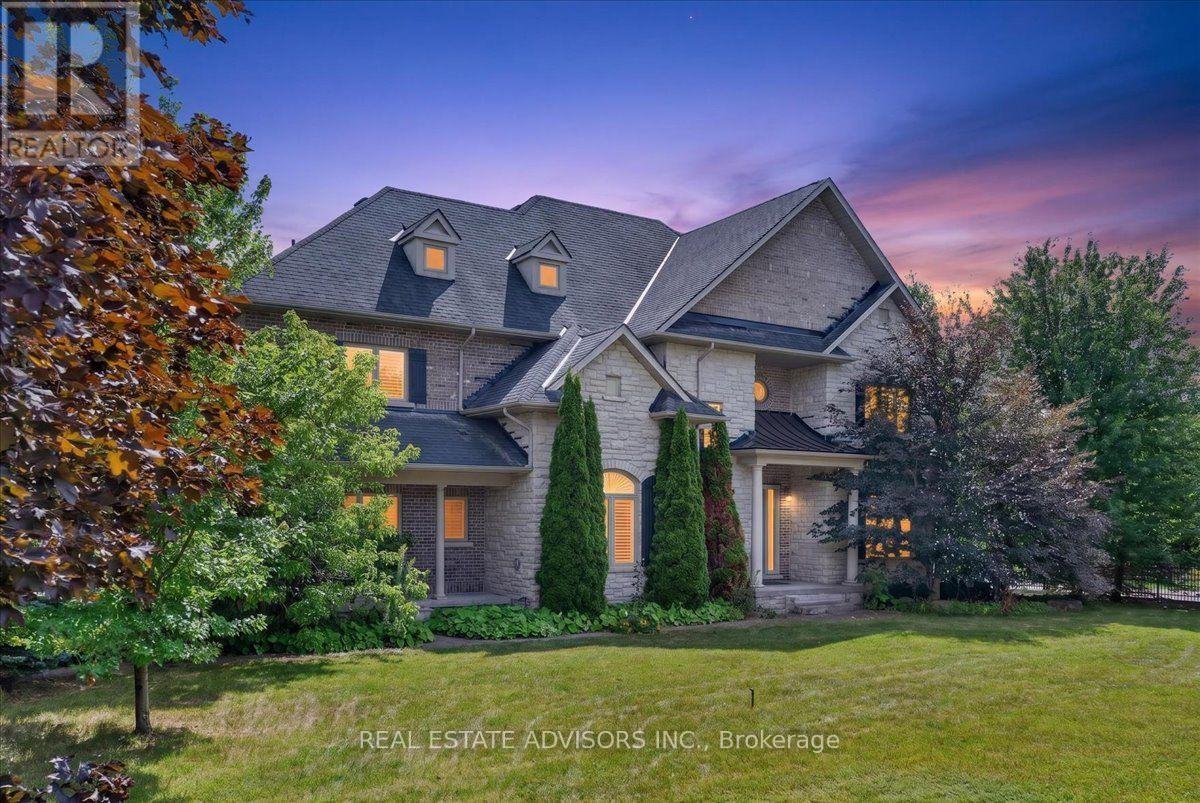 43 Grayfield Drive, Whitchurch-Stouffville, Ontario  L4A 0B1 - Photo 2 - N13702340