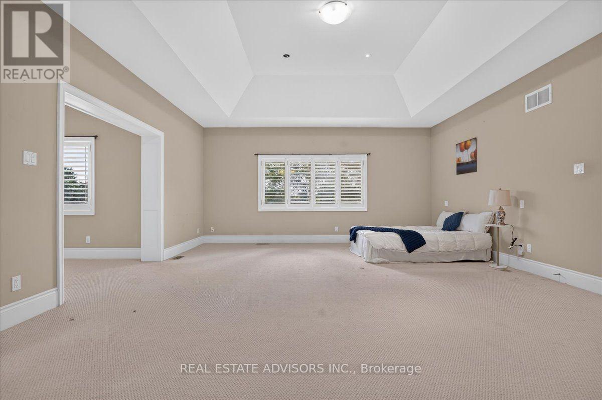 43 Grayfield Drive, Whitchurch-Stouffville, Ontario  L4A 0B1 - Photo 22 - N13702340