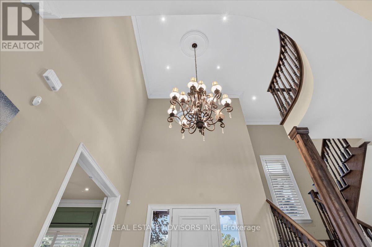 43 Grayfield Drive, Whitchurch-Stouffville, Ontario  L4A 0B1 - Photo 33 - N13702340