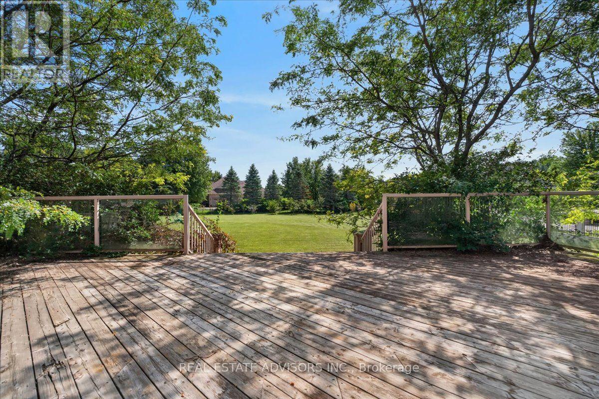 43 Grayfield Drive, Whitchurch-Stouffville, Ontario  L4A 0B1 - Photo 36 - N13702340