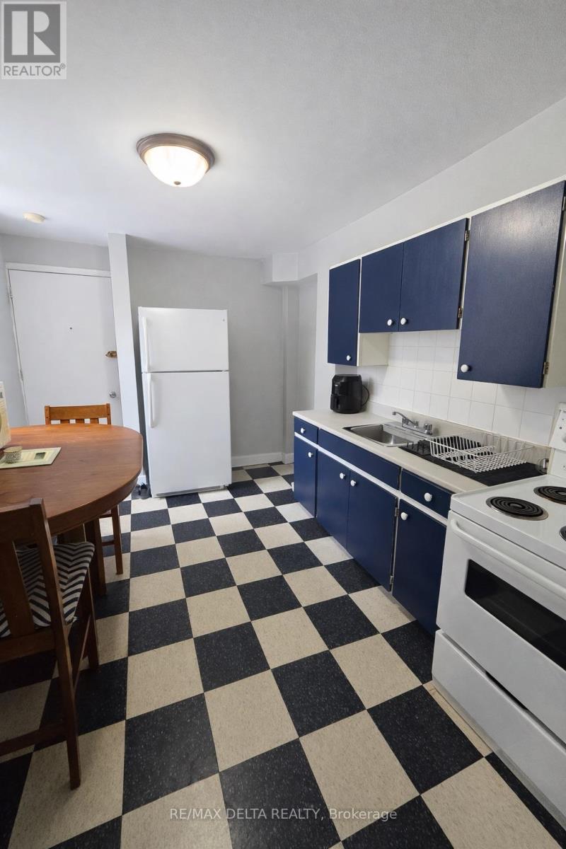 2 - 514 Bay Street, Ottawa, Ontario K1R 6B3 - Photo 5 - X13563960