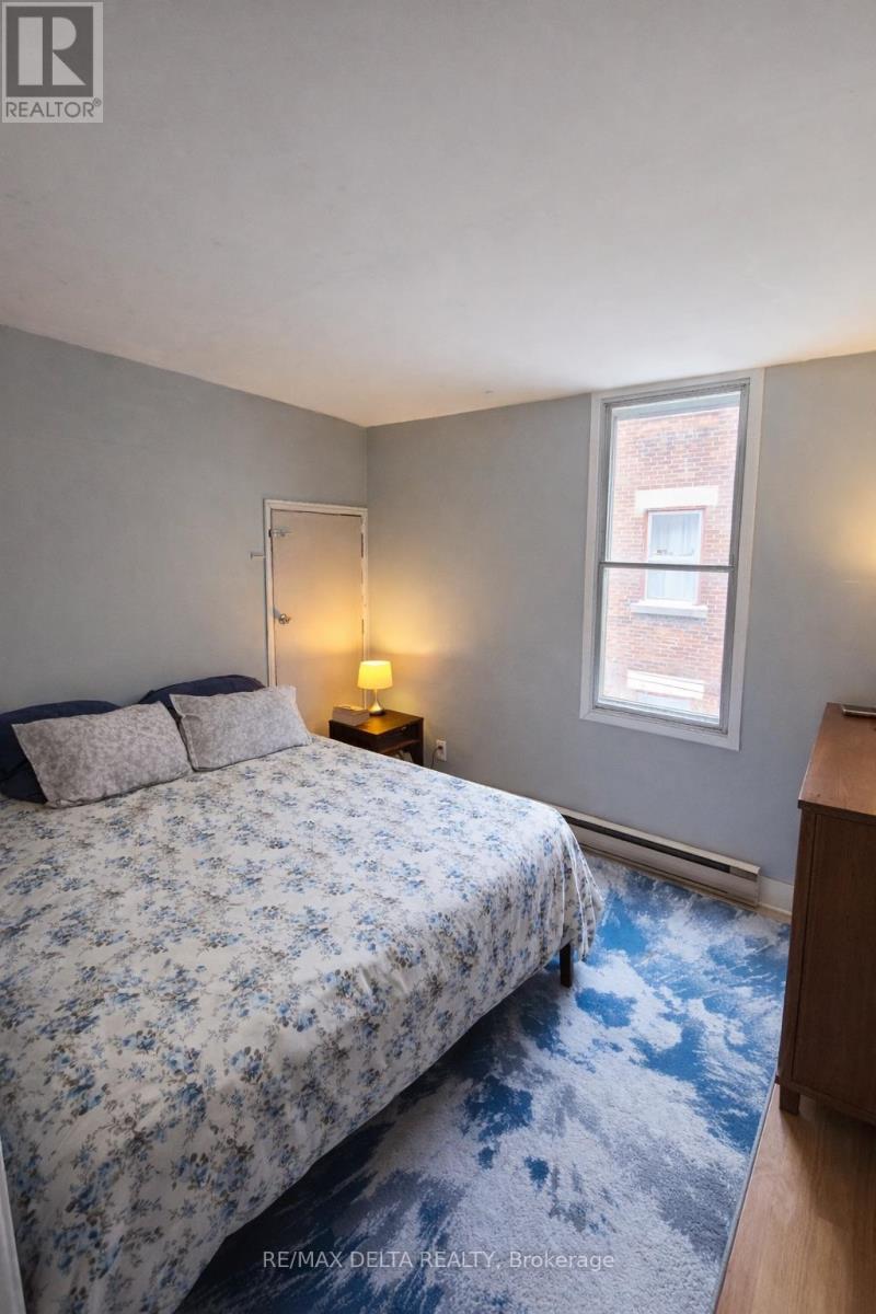 2 - 514 Bay Street, Ottawa, Ontario K1R 6B3 - Photo 3 - X13563960