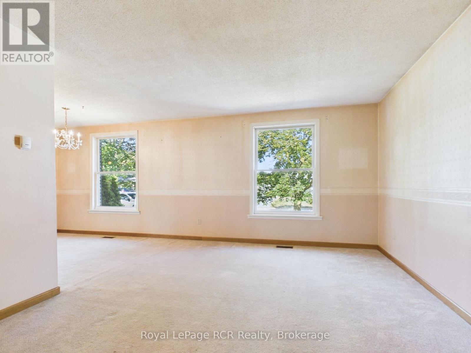 693 Macyoung Drive, Kincardine, Ontario  N2Z 1T1 - Photo 12 - X13702208