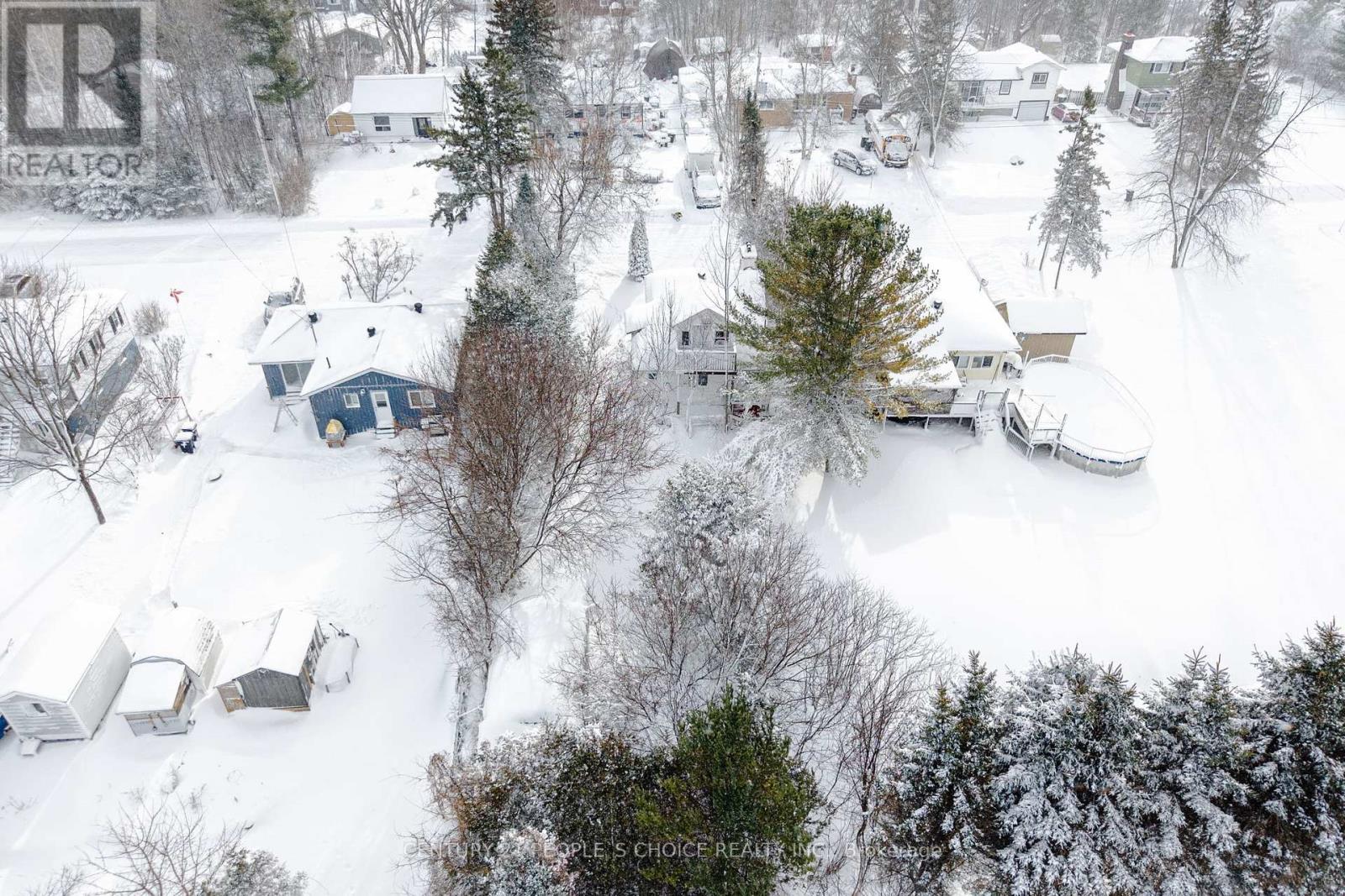 250 Kingfisher Avenue, Tay, Ontario  L0K 1R0 - Photo 3 - S13702308