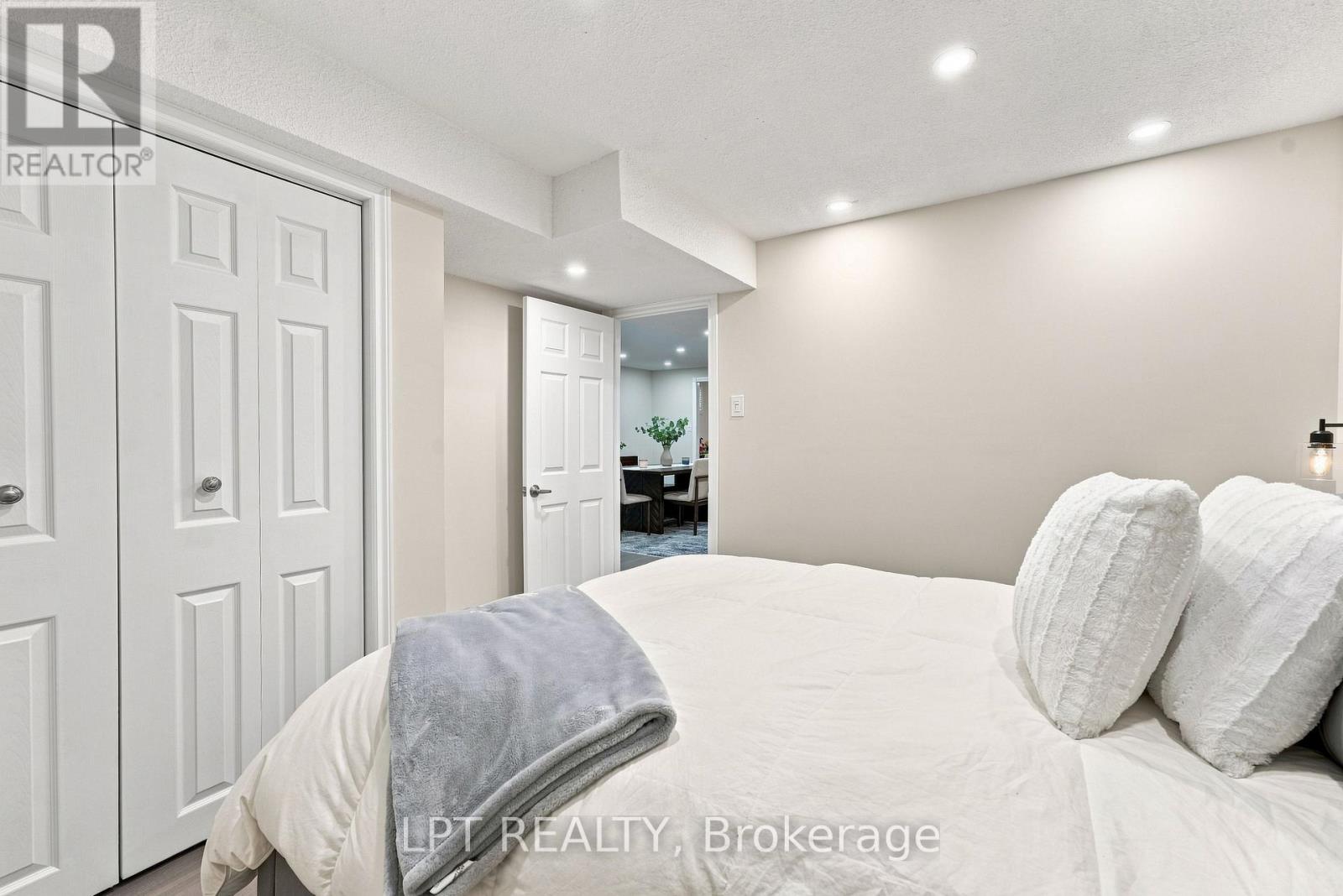 4 Lister Drive, Barrie, Ontario  L4N 0L5 - Photo 29 - S13702324