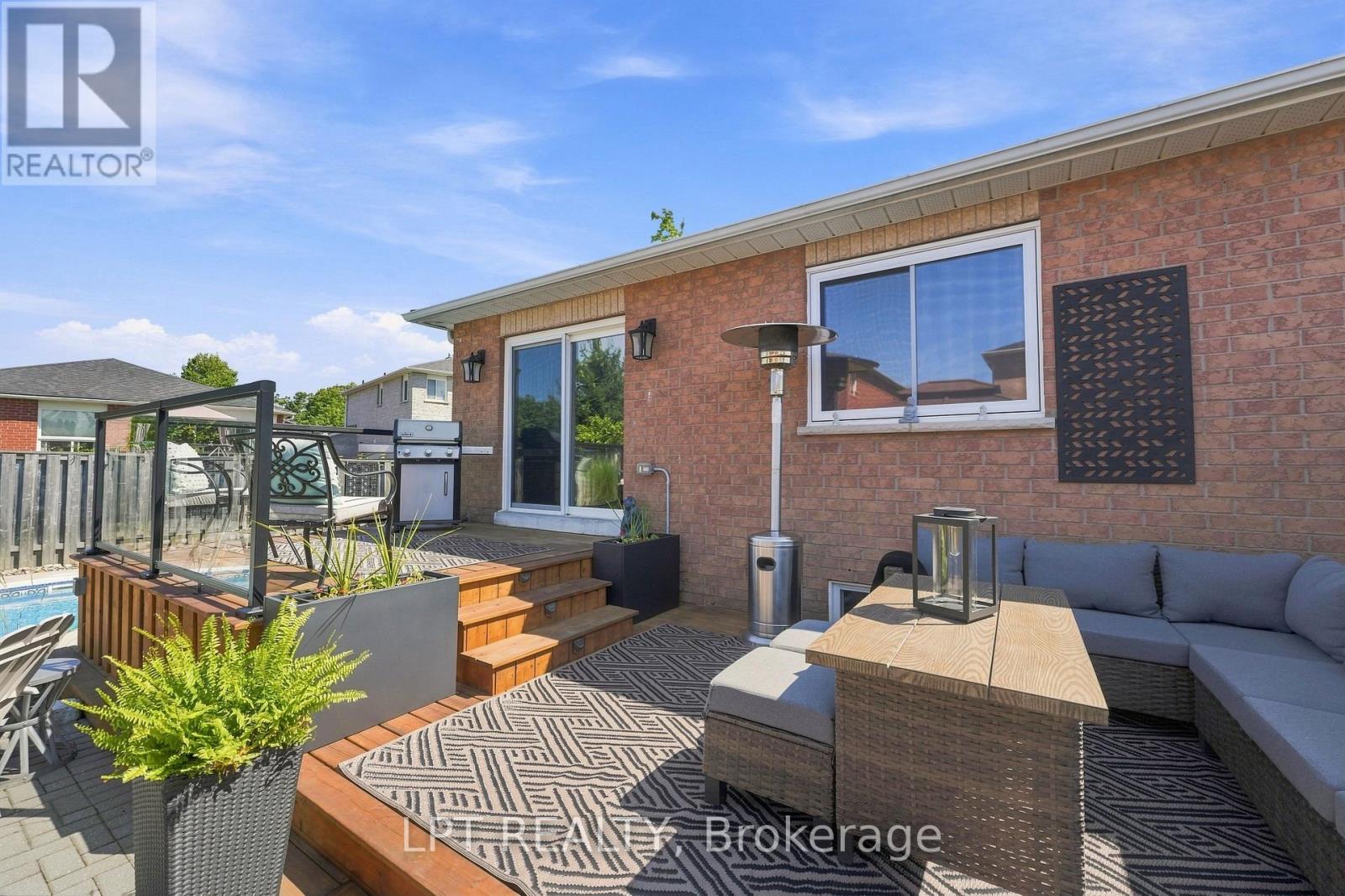 4 Lister Drive, Barrie, Ontario  L4N 0L5 - Photo 36 - S13702324