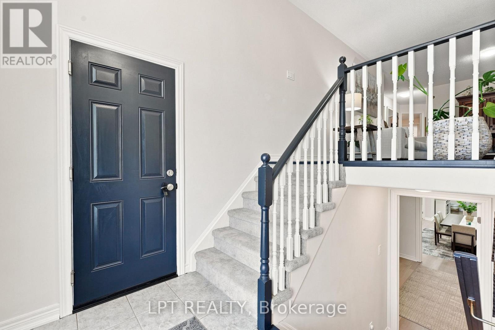 4 Lister Drive, Barrie, Ontario  L4N 0L5 - Photo 5 - S13702324
