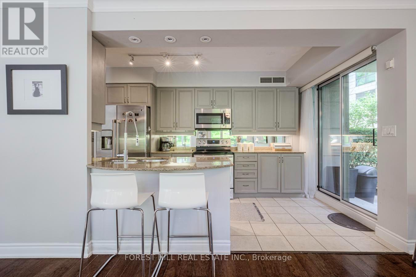 114 - 38 William Carson Crescent, Toronto, Ontario  M2P 2H2 - Photo 18 - C13585538