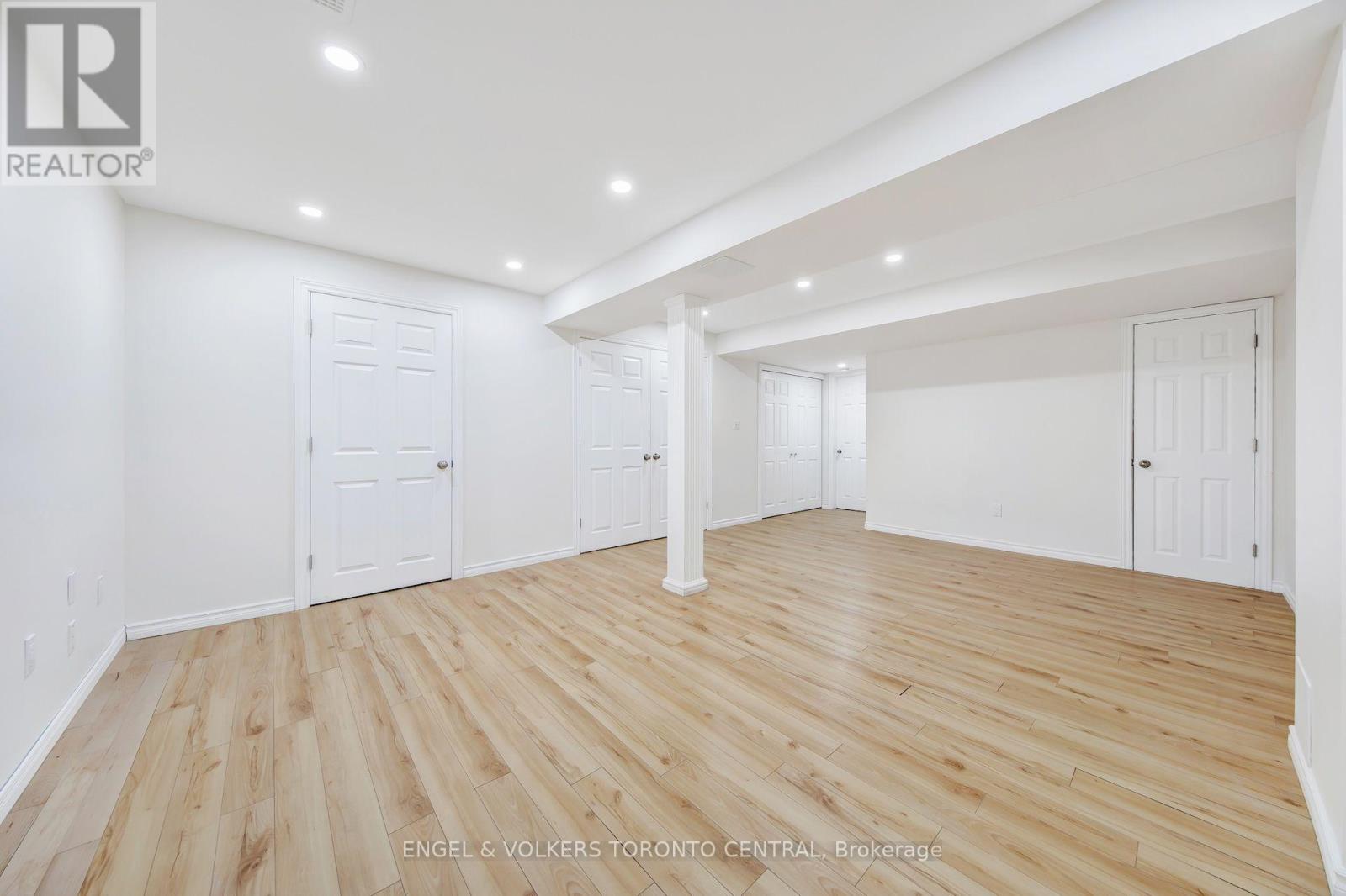 1511 Glenbourne Drive, Oshawa, Ontario  L1K 0M5 - Photo 19 - E13596066