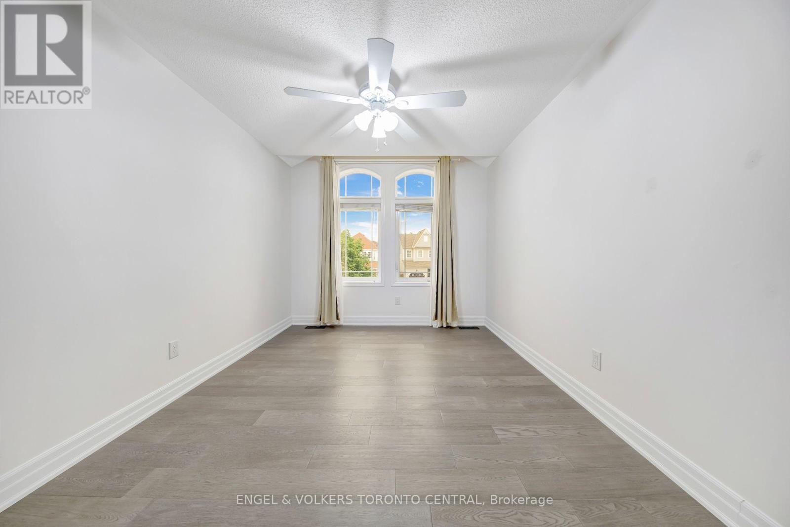 1511 Glenbourne Drive, Oshawa, Ontario  L1K 0M5 - Photo 14 - E13596066