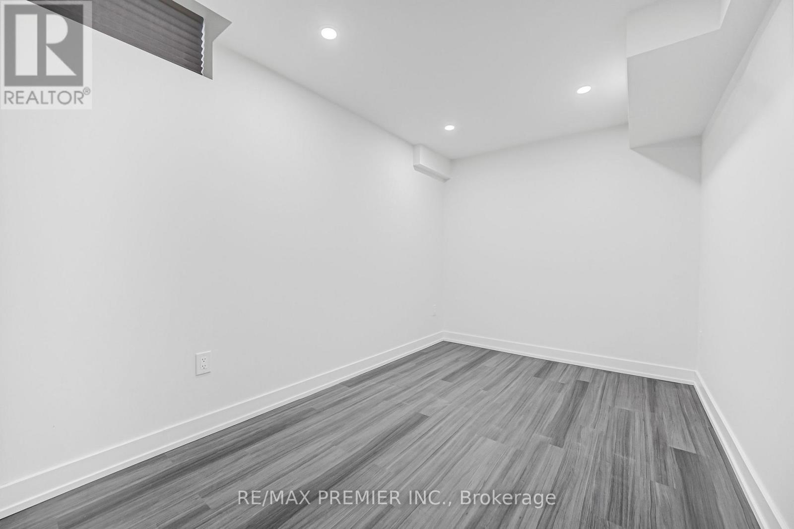 Bsmt - 60 Del Francesco Way, Vaughan, Ontario L6A 3X1 - Photo 21 - N13638380