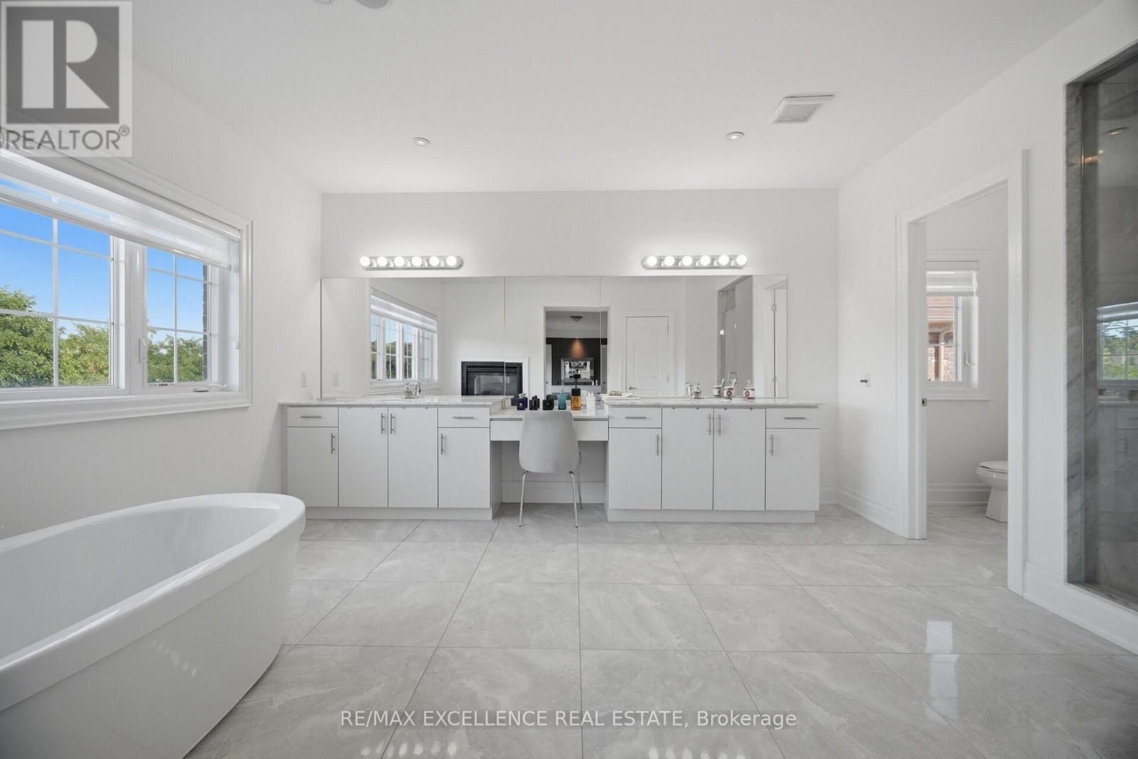 319 Torrey Pines Road, Vaughan, Ontario  L4H 3X3 - Photo 27 - N13691252