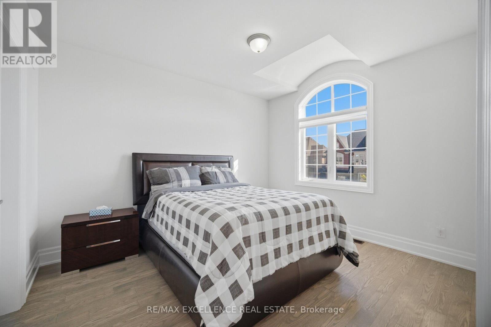319 Torrey Pines Road, Vaughan, Ontario  L4H 3X3 - Photo 34 - N13691252