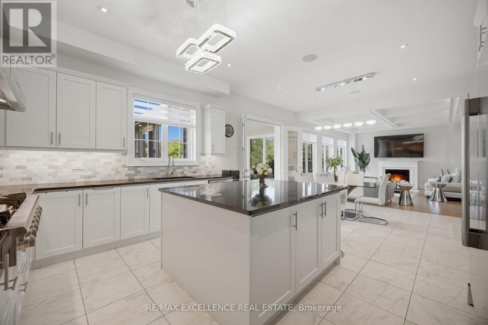 319 Torrey Pines Road, Vaughan, Ontario  L4H 3X3 - Photo 15 - N13691252