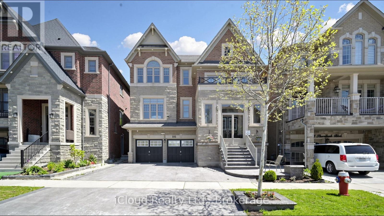193 THORNBUSH BOULEVARD E, Brampton, Ontario
