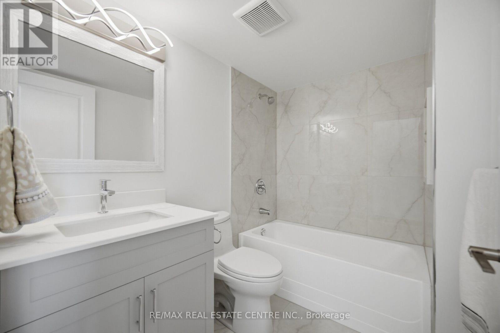 1509 - 4879 Kimbermount Avenue, Mississauga, Ontario  L5M 7R8 - Photo 28 - W13702184