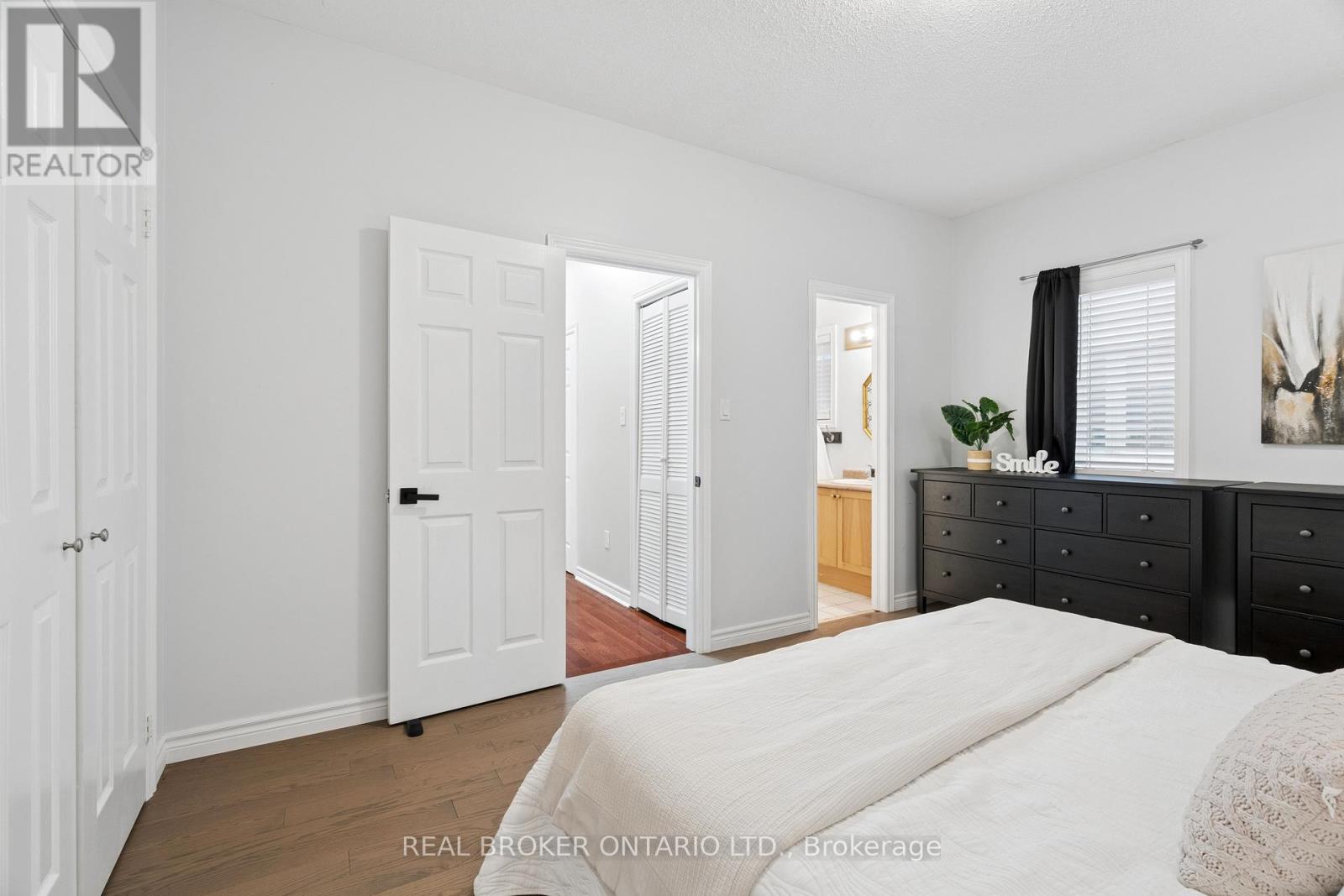 27 Spruce Boulevard, Halton Hills, Ontario L7J 2Y3 - Photo 25 - W13702218