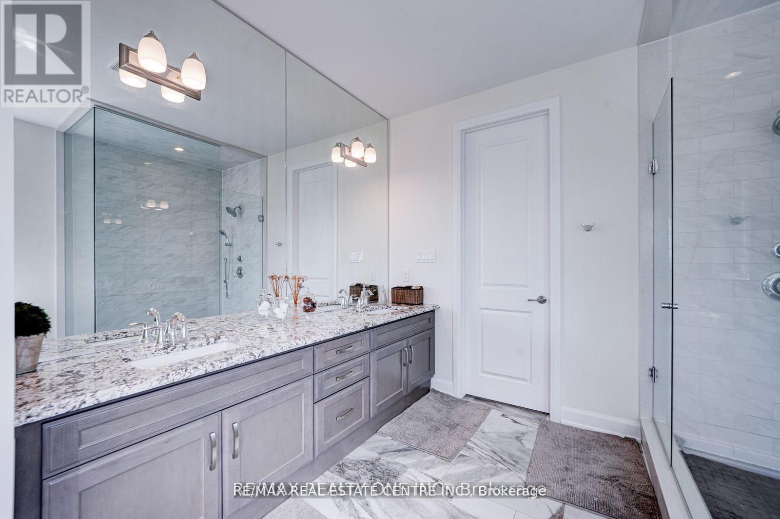 438 North Park Boulevard, Oakville, Ontario L6M 1N3 - Photo 24 - W13702240
