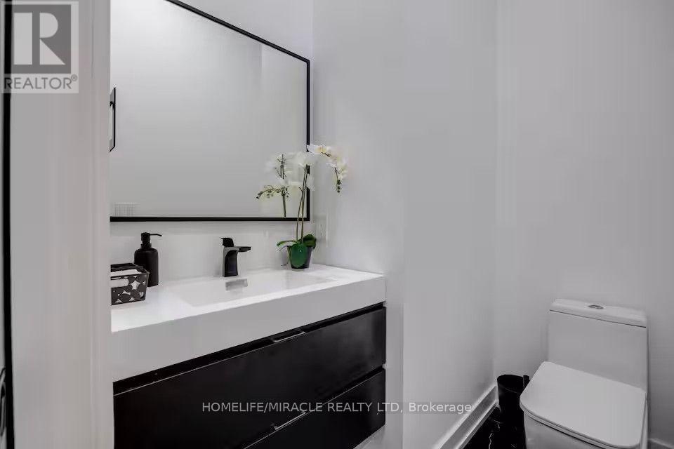 100 Macdonald Street, Toronto, Ontario  M8V 1Y4 - Photo 34 - W13702254
