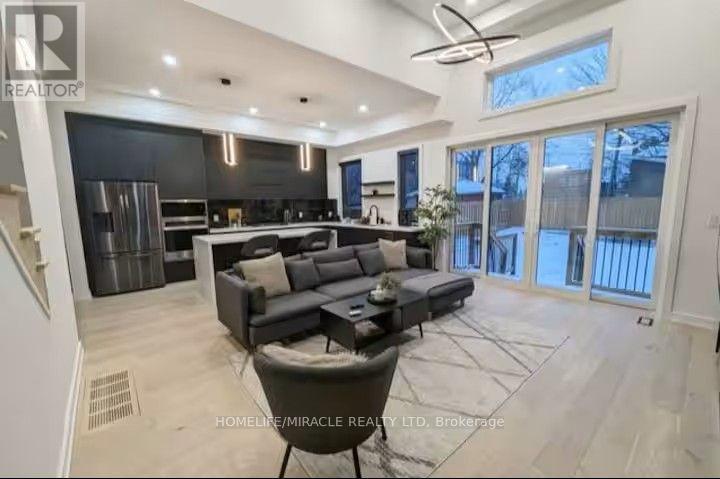 100 Macdonald Street, Toronto, Ontario  M8V 1Y4 - Photo 6 - W13702254