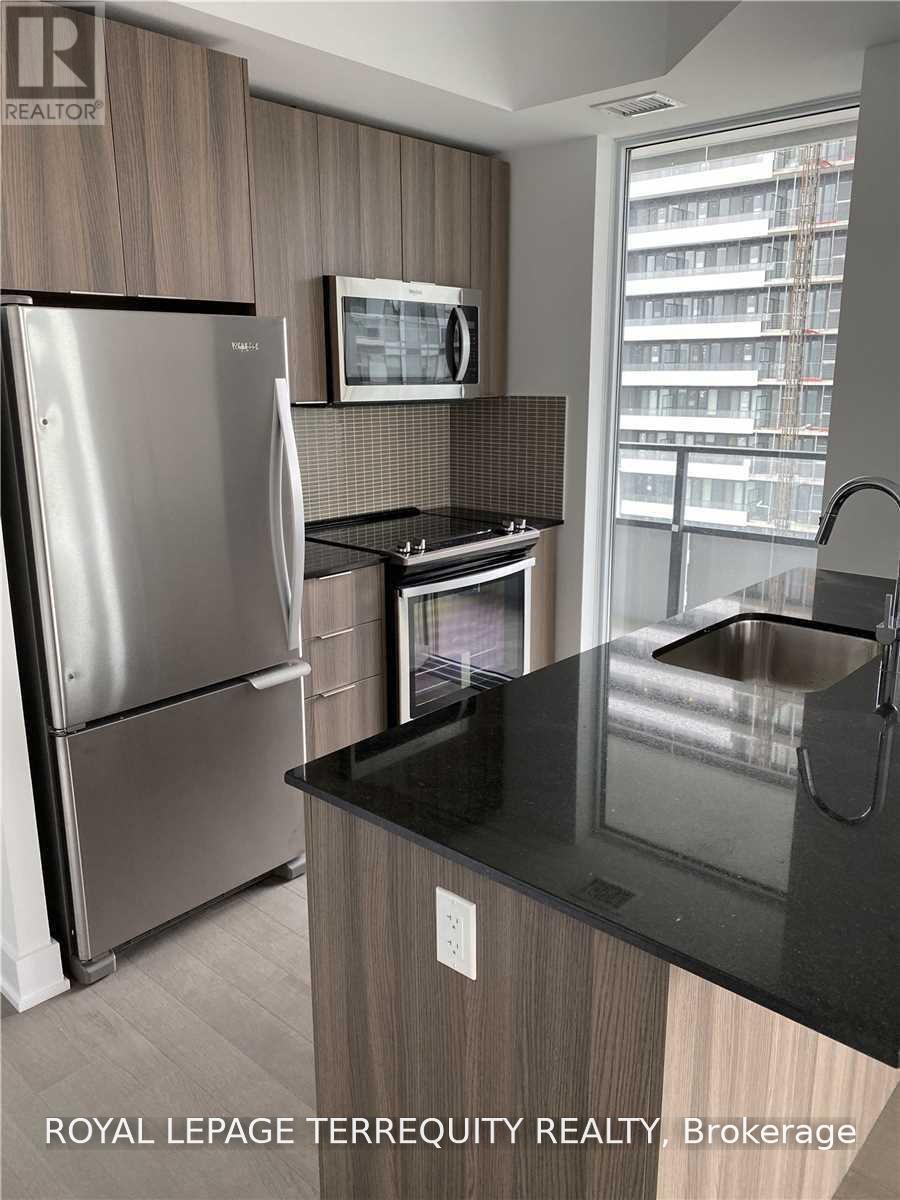 3904 - 20 Shore Breeze Drive, Toronto, Ontario M8V 0C7 - Photo 3 - W13702270
