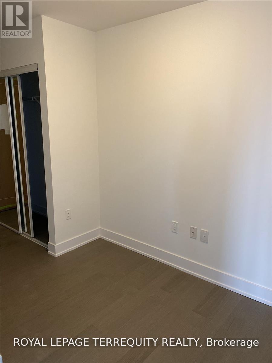 3904 - 20 Shore Breeze Drive, Toronto, Ontario M8V 0C7 - Photo 5 - W13702270