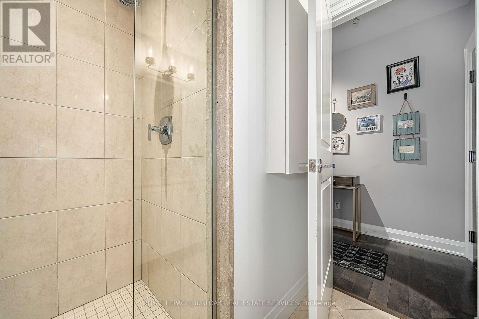 206 - 11 Bronte Road, Oakville, Ontario  L6L 0E1 - Photo 18 - W13702304
