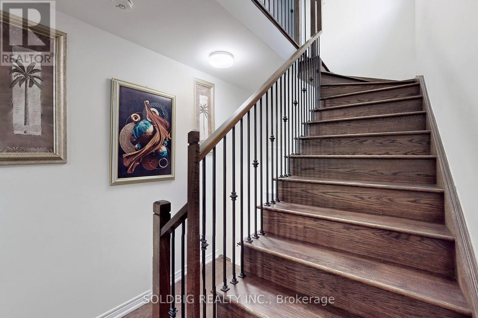 1265 Chee Chee Landing, Milton, Ontario  L9E 1L2 - Photo 12 - W13702338