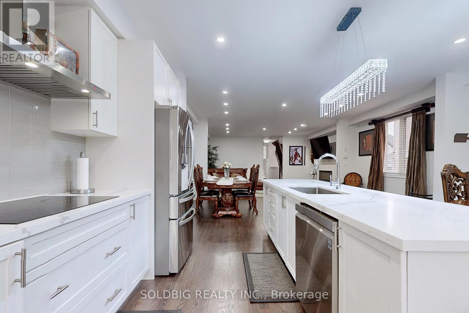 1265 Chee Chee Landing, Milton, Ontario  L9E 1L2 - Photo 7 - W13702338